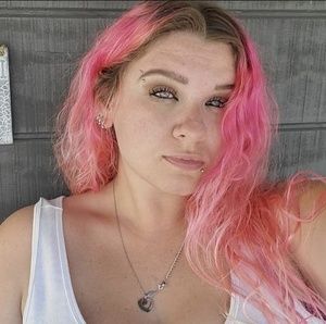 Meet your Posher, Kelli